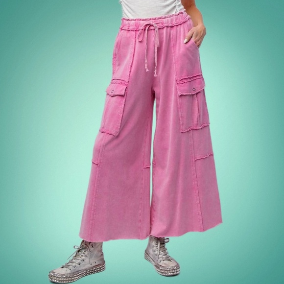 EASEL “Feeling Good Cargos” Mineral Washed Flared Leg, Raw Seams & Hems, Pockets - Picture 10 of 16